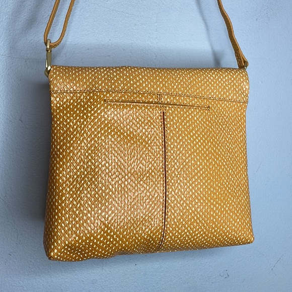 Hammitt | VIP Medium Apricot Snake Gold Brushed Crossbody Bag NWT - Picture 9 of 10